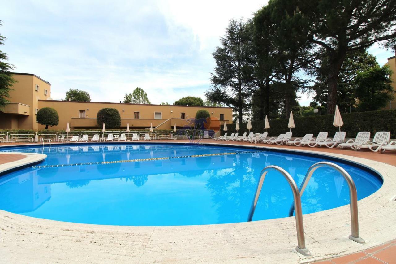 Appartamenti La Madonnina Peschiera del Garda Exterior photo