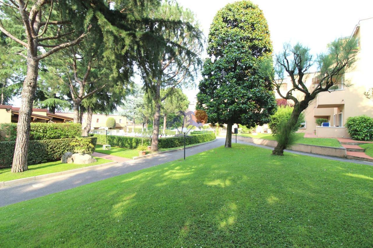 Appartamenti La Madonnina Peschiera del Garda Exterior photo